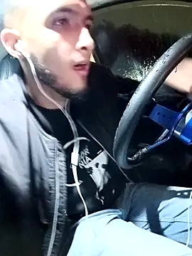 Snapshot of mosmar_20 chatting on March 12, 4:51 am mosmar 20 online show from March 12, 4:51 am