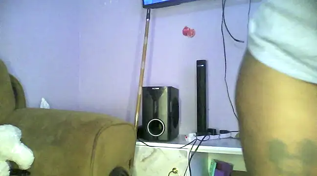 Snapshot of Nish_Darling_ chatting on March 7, 6:24 am Nish Darling online show from March 7, 6:24 am