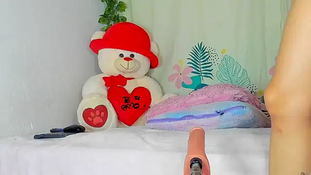 Snapshot of Dear_anne chatting on January 16, 10:42 am Dear anne online show from January 16, 10:42 am
