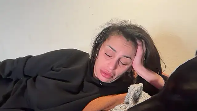 JeSuisUnTapin online show from January 6, 5:39 pm