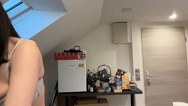 JeSuisUnTapin online show from November 25, 2:50 pm