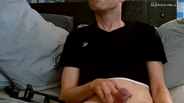 Dilldough405 online show from April 2, 10:44 am