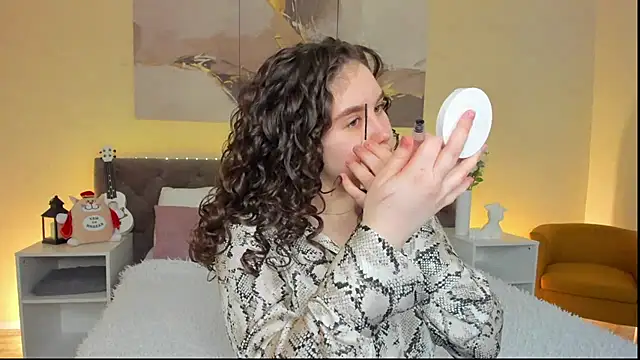 Snapshot of Ariella_Sol chatting on March 12, 1:03 am Ariella Sol online show from March 12, 1:03 am