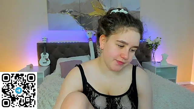 Snapshot of Ariella_Sol chatting on January 16, 4:17 am Ariella Sol online show from January 16, 4:17 am