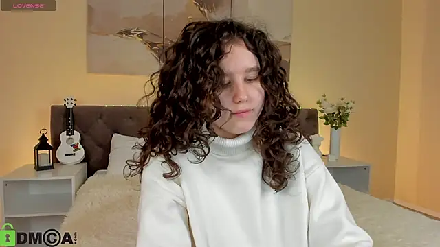 Ariella Sol online show from October 27, 1:06 am