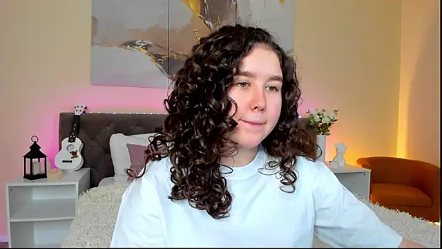 Snapshot of Ariella_Sol chatting on January 27, 1:05 am Ariella Sol online show from January 27, 1:05 am
