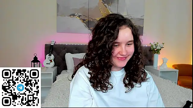 Snapshot of Ariella_Sol chatting on January 27, 7:14 am Ariella Sol online show from January 27, 7:14 am