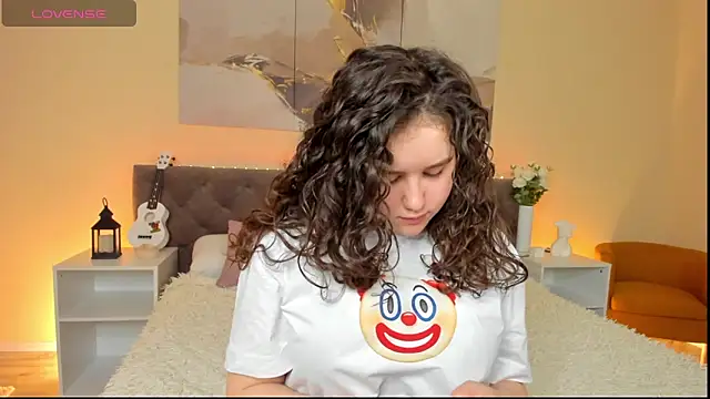 Snapshot of Ariella_Sol chatting on February 3, 1:09 am Ariella Sol online show from February 3, 1:09 am