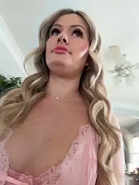 LoveShae  online show from May 8, 6:56 pm