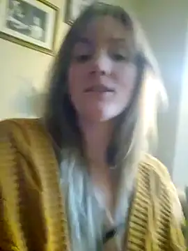 Snapshot of foreverzays chatting on December 5, 5:44 pm foreverzays online show from December 5, 5:44 pm