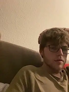 Snapshot of jungxSHxboy chatting on April 6, 2:07 am jungxSHxboy online show from April 6, 2:07 am