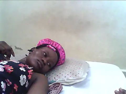 Snapshot of Sexyhotgal22 chatting on February 10, 8:13 am Sexyhotgal22 online show from February 10, 8:13 am