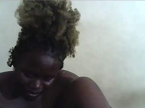 Snapshot of Sexyhotgal22 chatting on May 9, 9:18 pm Sexyhotgal22 online show from May 9, 9:18 pm