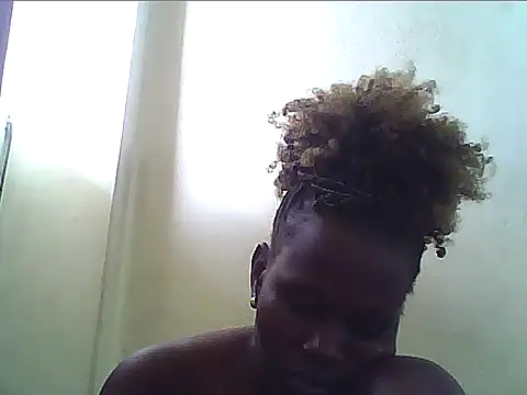 Snapshot of Sexyhotgal22 chatting on May 16, 8:35 am Sexyhotgal22 online show from May 16, 8:35 am