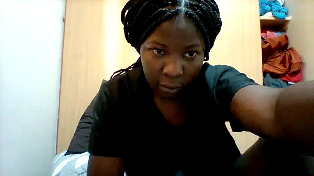 pretty brina online show from November 11, 10:10 am