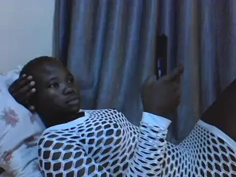 Yugibaby1 online show from March 3, 5:52 pm