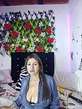 any mour online show from January 9, 9:22 pm