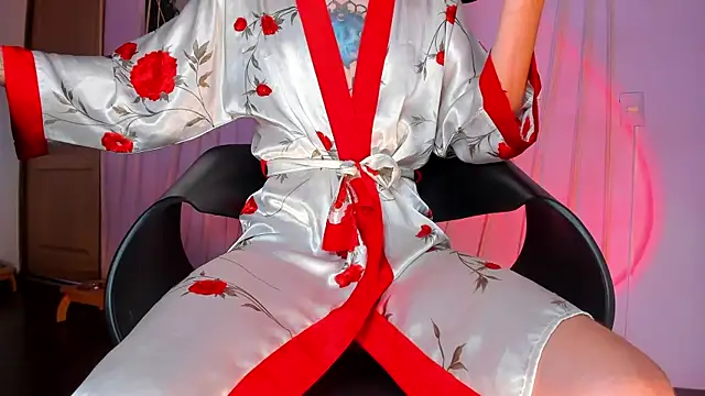 Snapshot of MrShaggy chatting on January 15, 2:13 pm MrShaggy online show from January 15, 2:13 pm