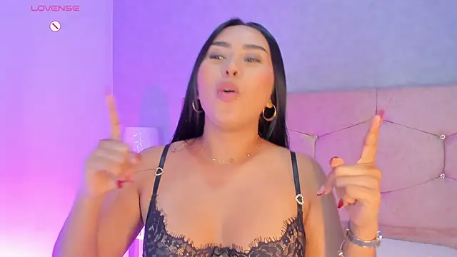 Snapshot of Cameliaa_Smiith chatting on September 19, 7:01 am Cameliaa Smiith online show from September 19, 7:01 am