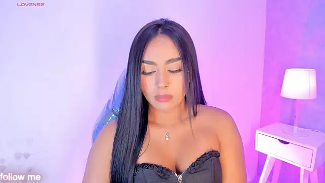 Cameliaa Smiith online show from March 21, 3:52 am