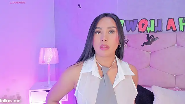 Snapshot of Cameliaa_Smiith chatting on October 30, 3:27 am Cameliaa Smiith online show from October 30, 3:27 am