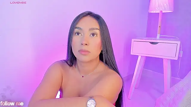 Snapshot of Cameliaa_Smiith chatting on October 25, 3:38 am Cameliaa Smiith online show from October 25, 3:38 am