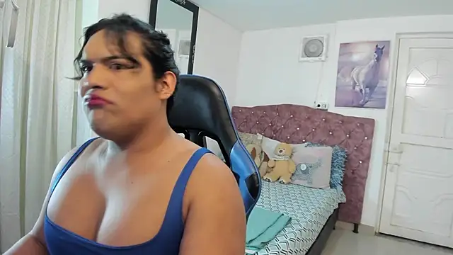 Margoth Montilla online show from January 11, 1:01 am