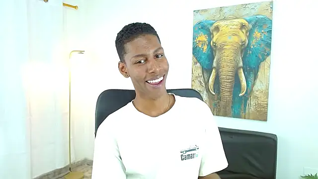 maiki18  online show from November 7, 8:57 pm