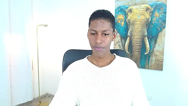 maiki18  online show from September 30, 8:37 pm