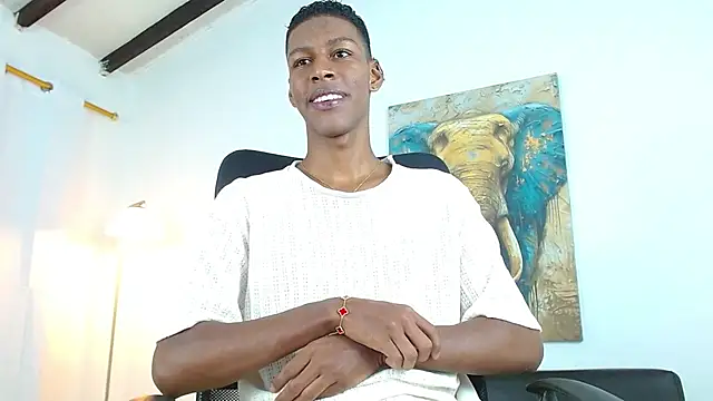 maiki18  online show from November 14, 8:34 pm