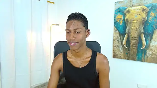 maiki18  online show from September 26, 8:27 pm