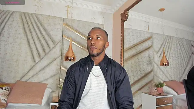 Snapshot of JamesParck chatting on March 4, 12:55 pm JamesParck online show from March 4, 12:55 pm