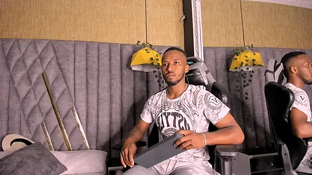 JamesParck online show from March 30, 10:33 pm