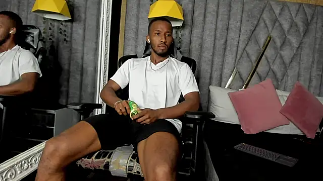 JamesParck online show from March 8, 11:41 pm