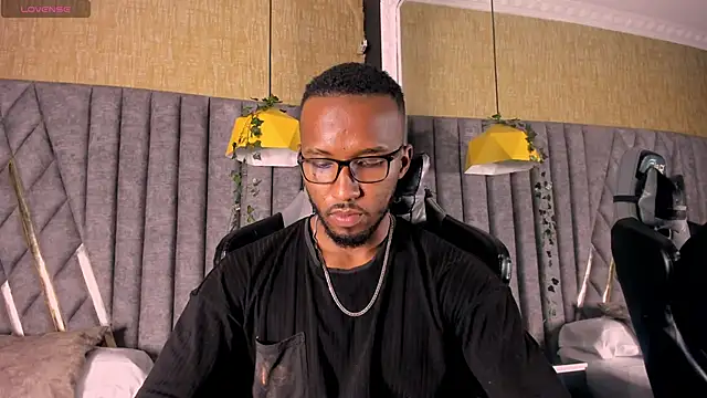 JamesParck online show from April 14, 11:43 pm