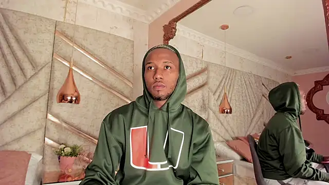 Snapshot of JamesParck chatting on March 2, 2:15 pm JamesParck online show from March 2, 2:15 pm