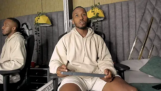 JamesParck online show from March 30, 12:34 am