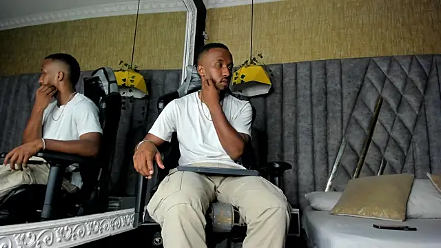 JamesParck online show from March 17, 11:41 pm