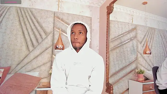 Snapshot of JamesParck chatting on March 7, 12:01 pm JamesParck online show from March 7, 12:01 pm