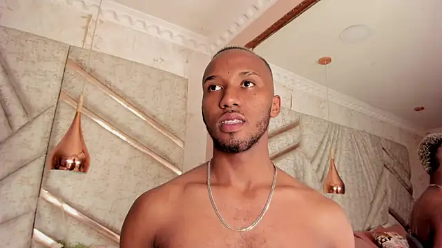 Snapshot of JamesParck chatting on March 2, 5:20 pm JamesParck online show from March 2, 5:20 pm