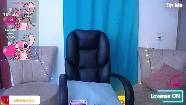 Snapshot of keelly_richaardson1 chatting on September 17, 10:12 pm keelly richaardson1 online show from September 17, 10:12 pm