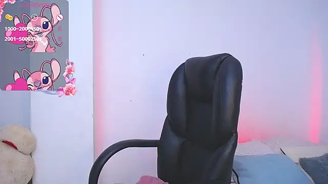 Snapshot of keelly_richaardson1 chatting on March 14, 12:21 am keelly richaardson1 online show from March 14, 12:21 am