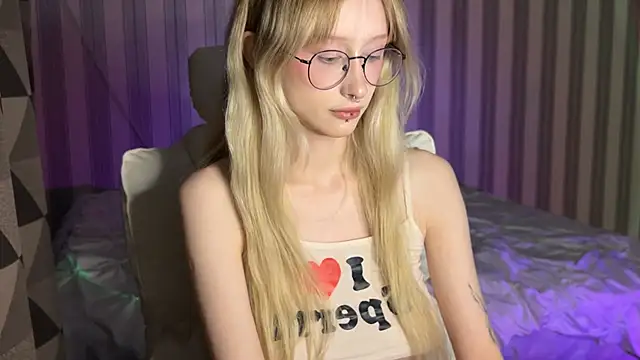 mayvi cold online show from November 8, 6:33 pm