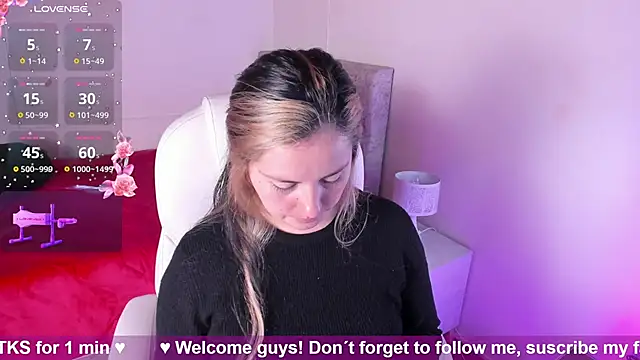 Snapshot of brandy_sweet_ chatting on March 21, 1:01 pm brandy sweet online show from March 21, 1:01 pm
