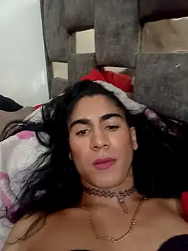 Snapshot of hannabigdirty chatting on September 12, 1:17 am hannabigdirty online show from September 12, 1:17 am