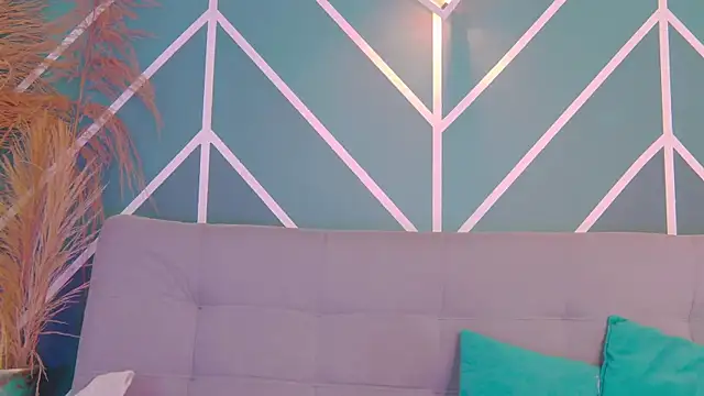 Adam MillanFF online show from January 14, 8:23 pm