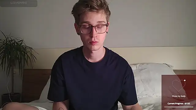 Snapshot of Shirizi chatting on November 7, 6:34 pm Shirizi online show from November 7, 6:34 pm