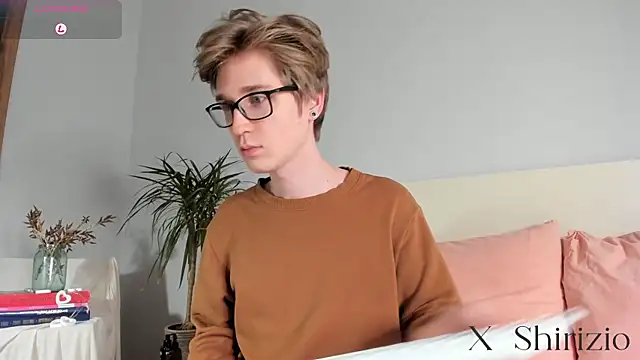 Snapshot of Shirizi chatting on January 26, 7:52 pm Shirizi online show from January 26, 7:52 pm