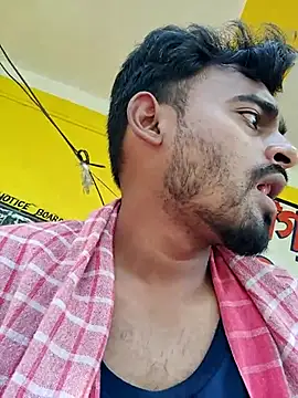 Snapshot of rayhan085 chatting on March 17, 3:14 am rayhan085 online show from March 17, 3:14 am