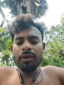 Snapshot of rayhan085 chatting on March 23, 7:09 am rayhan085 online show from March 23, 7:09 am